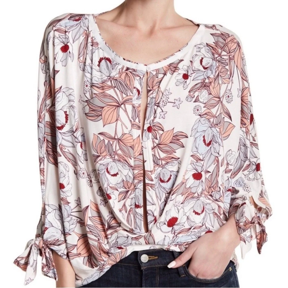 Free People Keeping on Top Blouse Size Medium
